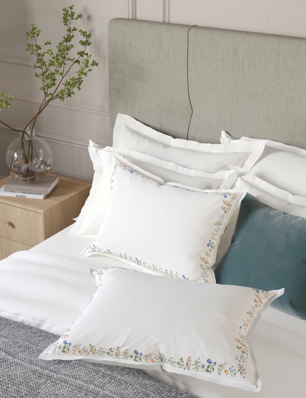 Wild Primrose Sateen Embroidered Bedding Set 2 of 3