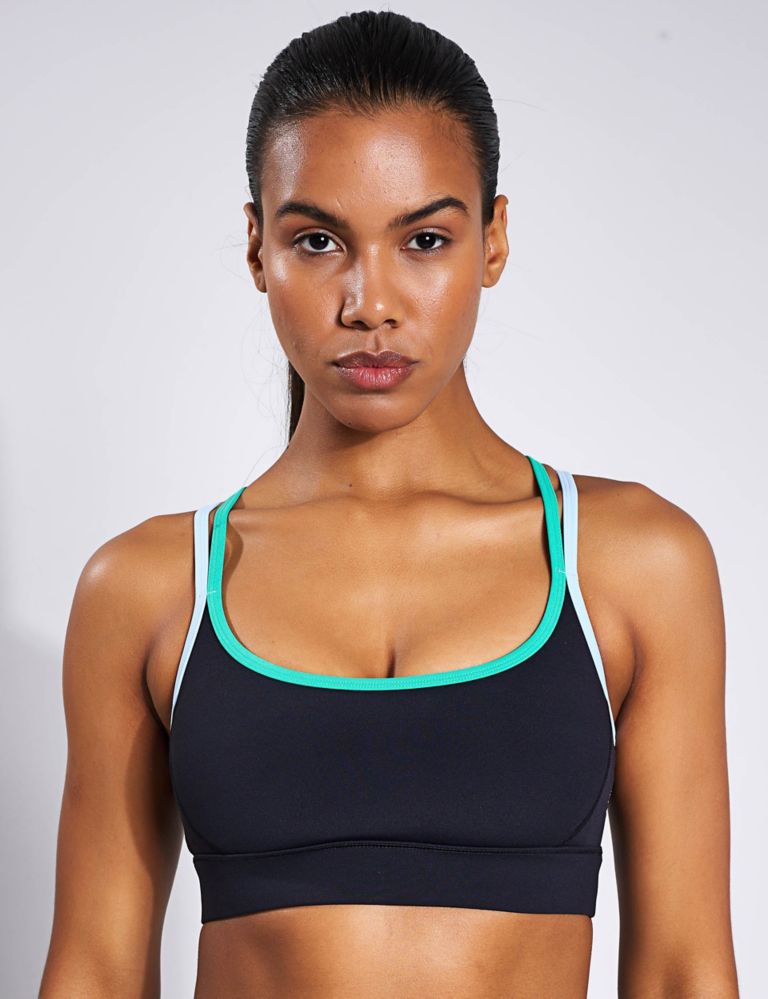 Livi Active Molded No Wire Sports Bra Black Plus Size 44D - $27 - From Anca