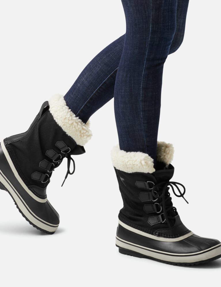 Winter Carnival Waterproof Walking Boots