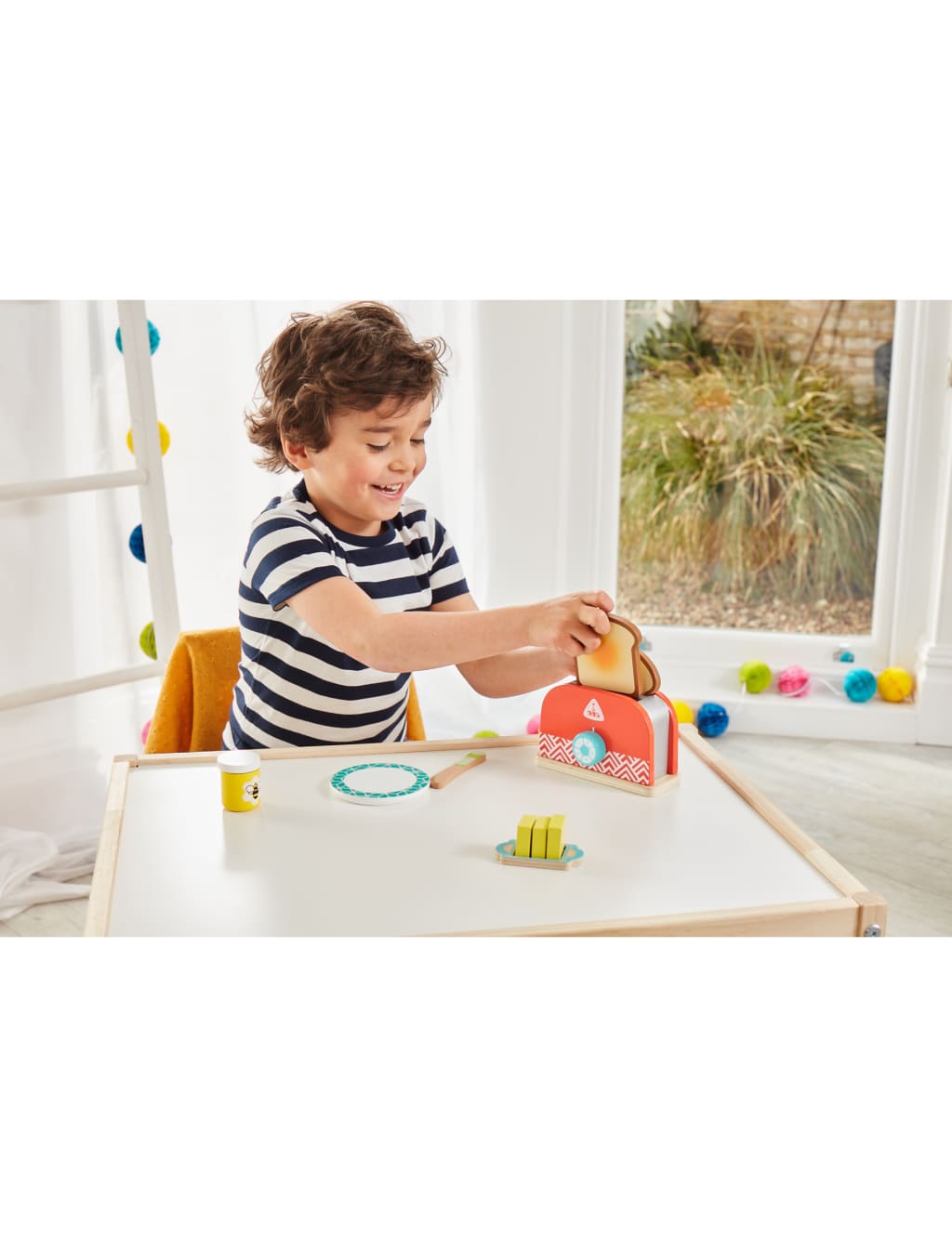 Wooden Toaster Playset 3 Yrs Early Learning Centre M S