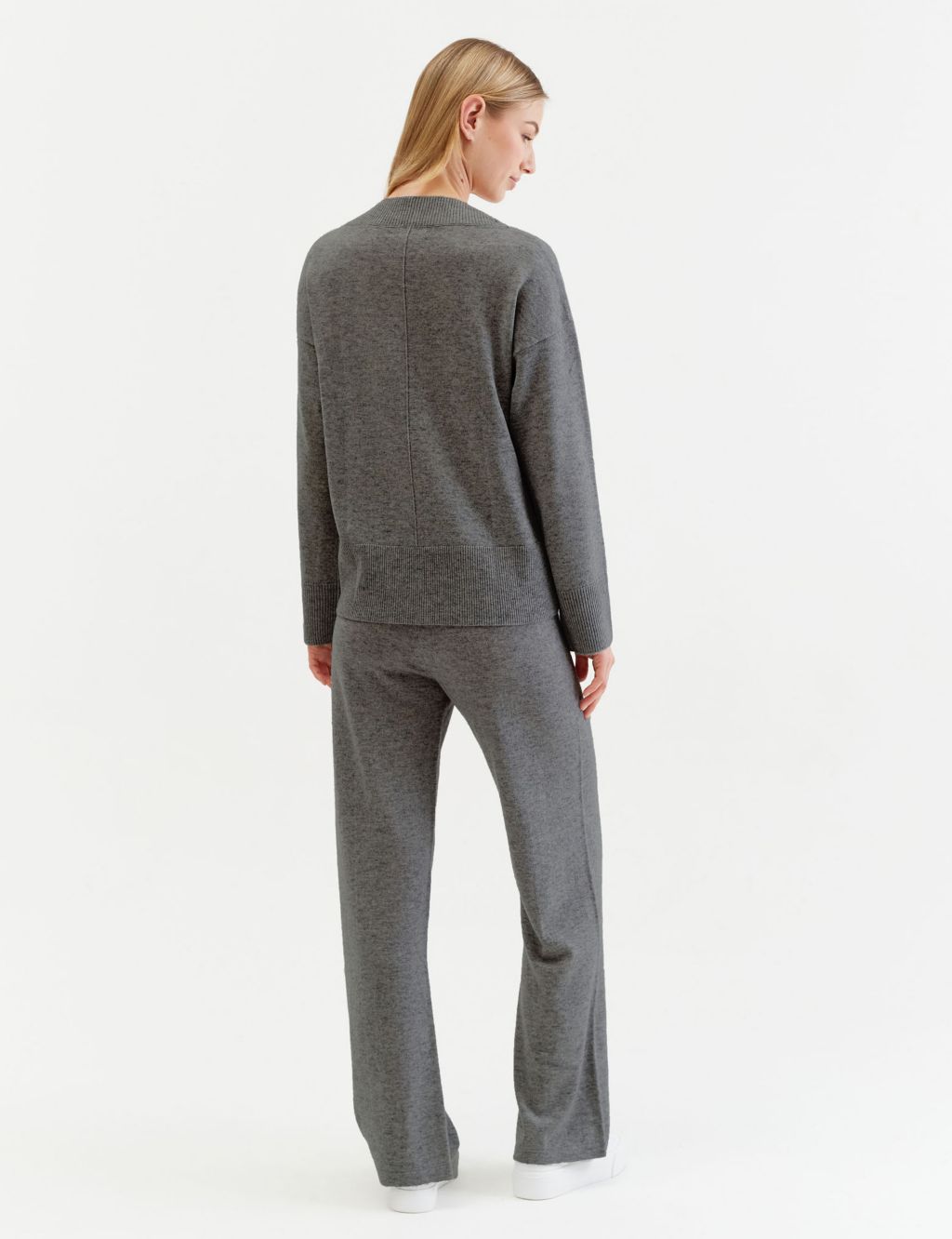 Wool Rich Relaxed Jumper with Cashmere 2 of 3