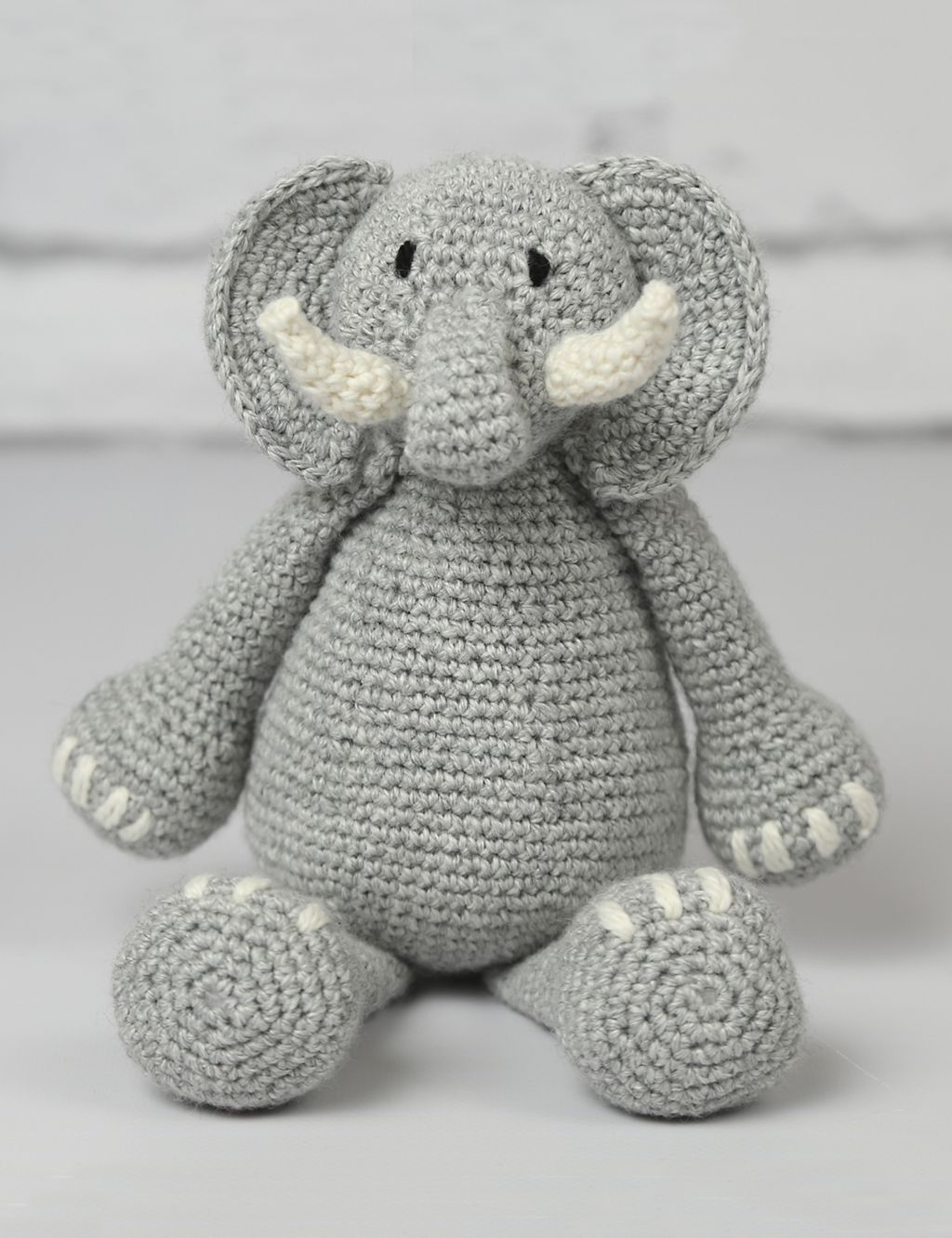 Wool Roy Elephant Crochet Kit 1 of 5