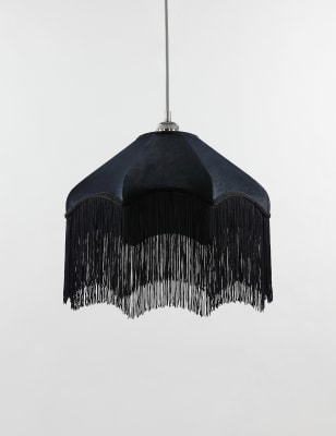 Black fringe deals lamp shade