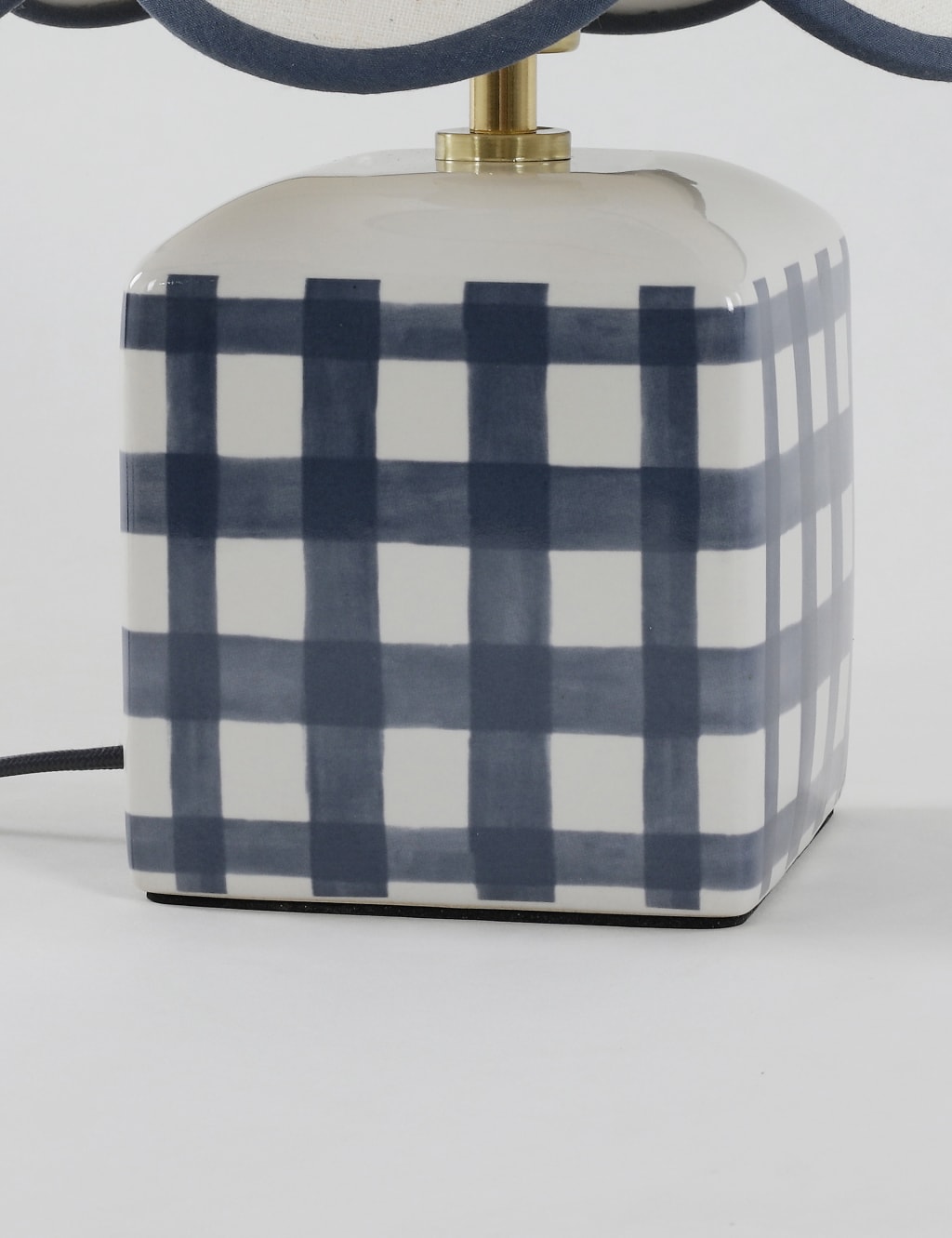 Kirsten Ceramic Table Lamp image 4
