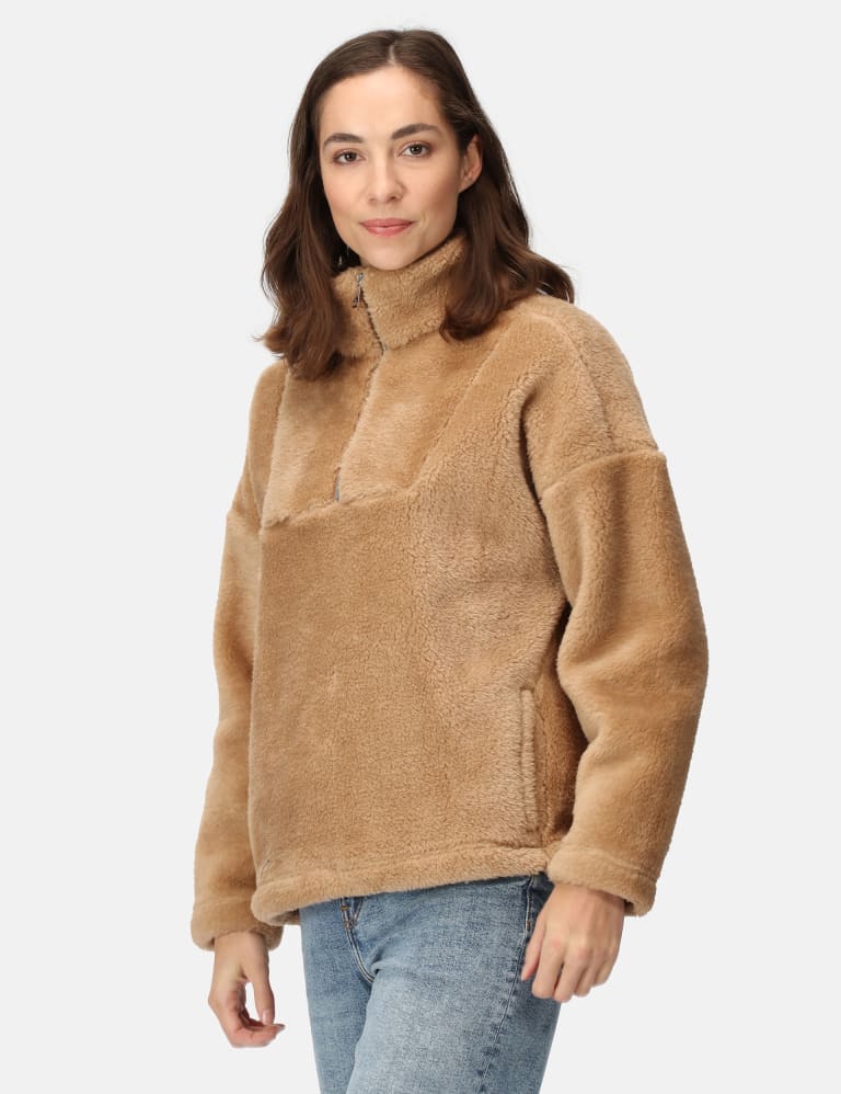 Green tea women's deals fluffy sherpa top
