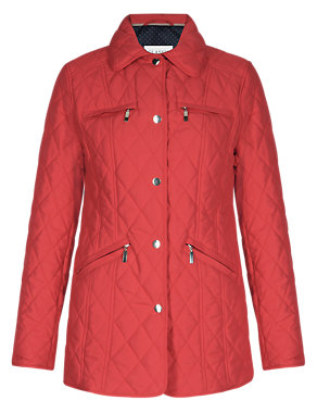 Zipped Pockets Quilted Jacket with Stormwear™ Image 2 of 6