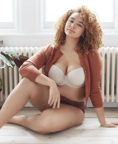 M&S share 'body-positive' lingerie advert and fans are obsessed with the  model - MyLondon