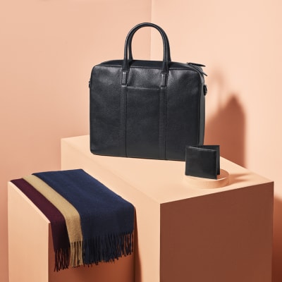 LOVE IS IN THE FLAIR