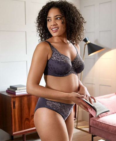 Marks & Spencer Topaz Underwired Full Cup Bra in sizes 32DD up to 42GG RRP  £16